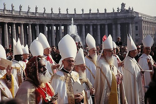 Poza Kościołem nie ma zbawienia. Czy Sobór Watykański II to odwołał?