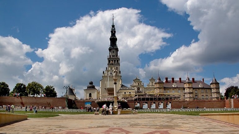 Pielgrzymki wracają na Janą Górę