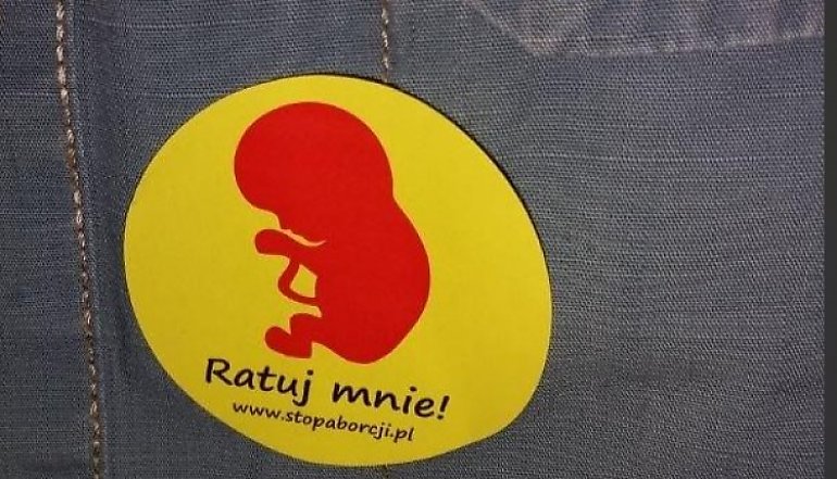 Skandal! Są przeciw aborcji, więc nie zostali obsłużeni w restauracji